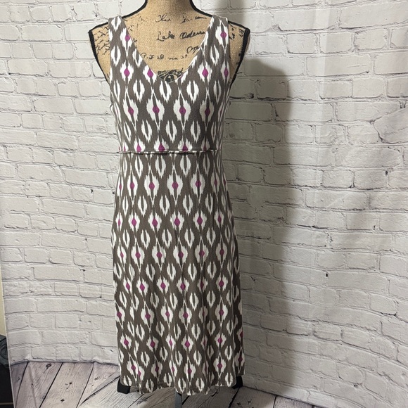 Athleta Dresses & Skirts - Athleta Brown and Pink Patterned Midi Dress